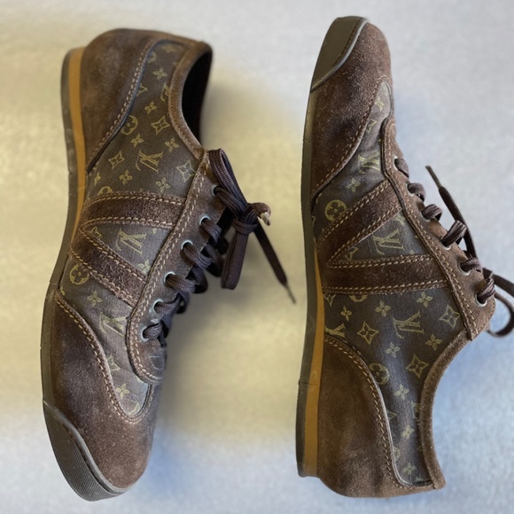 Louis Vuitton Brown Suede And Monogram Mini Canvas Low Top Sneaker - Size US 7.5 - Picture 5 of 6